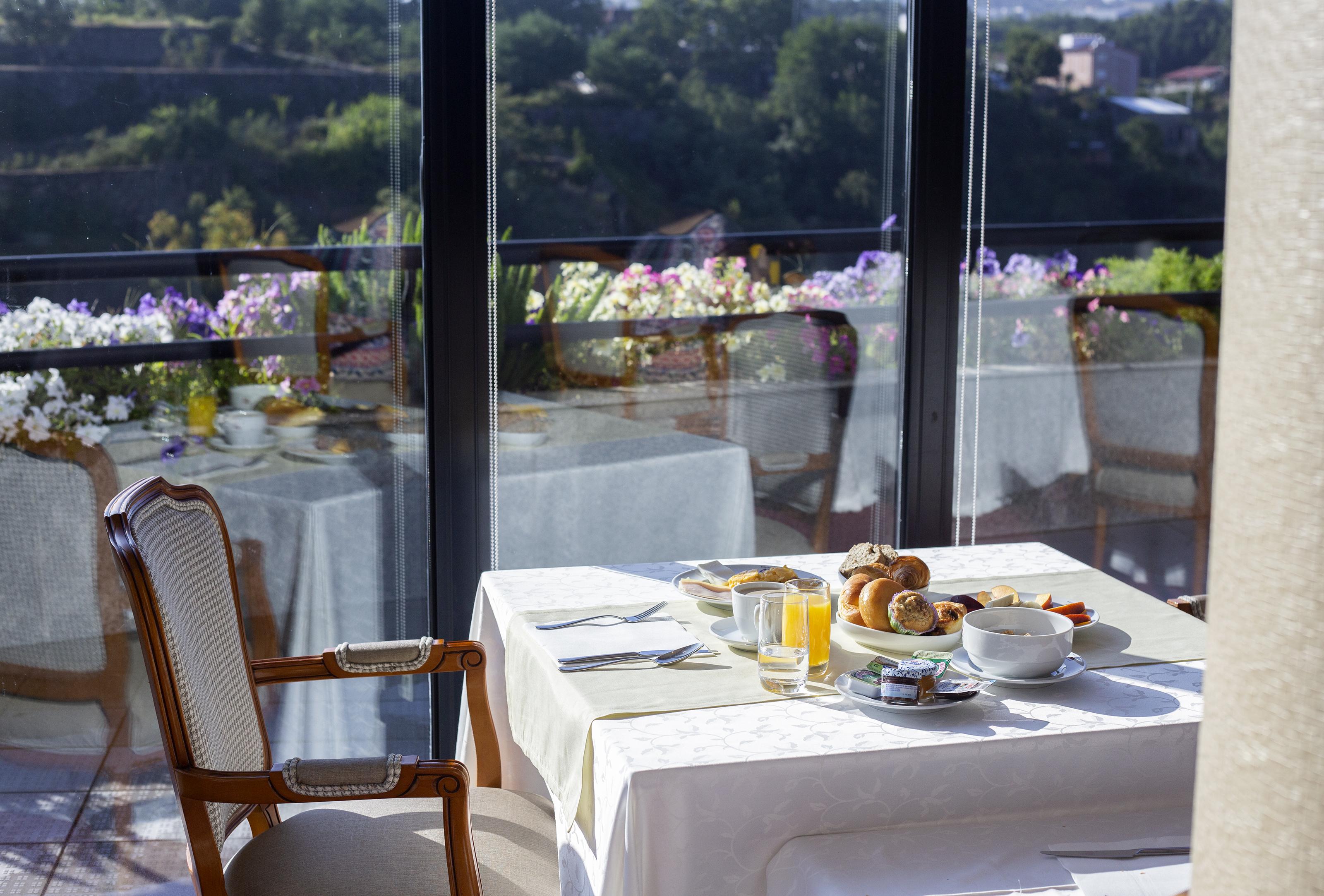 Hotel Miracorgo Vila Real Ngoại thất bức ảnh