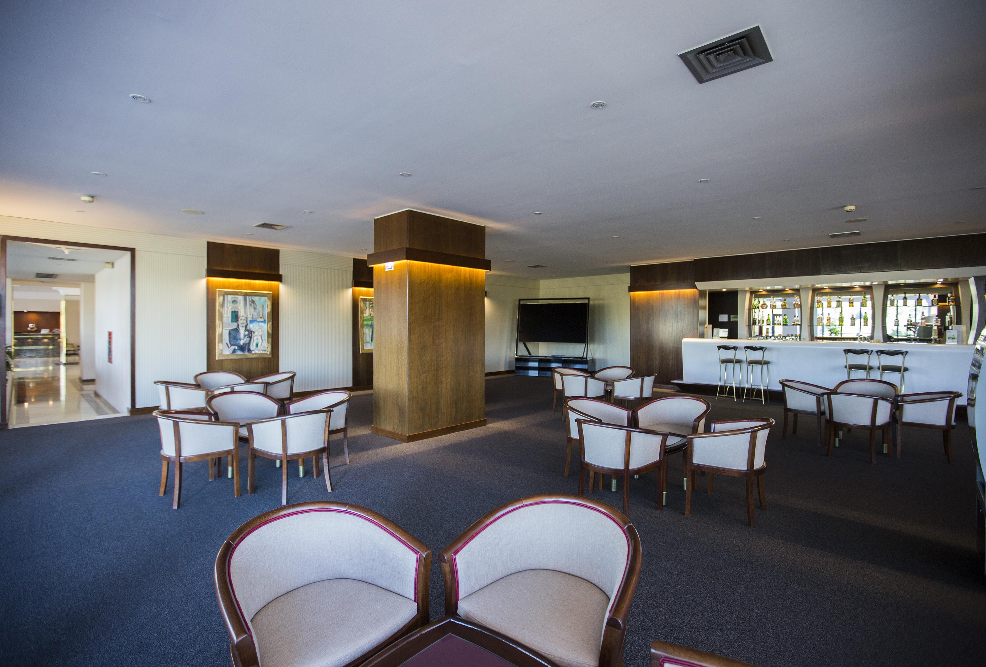 Hotel Miracorgo Vila Real Ngoại thất bức ảnh